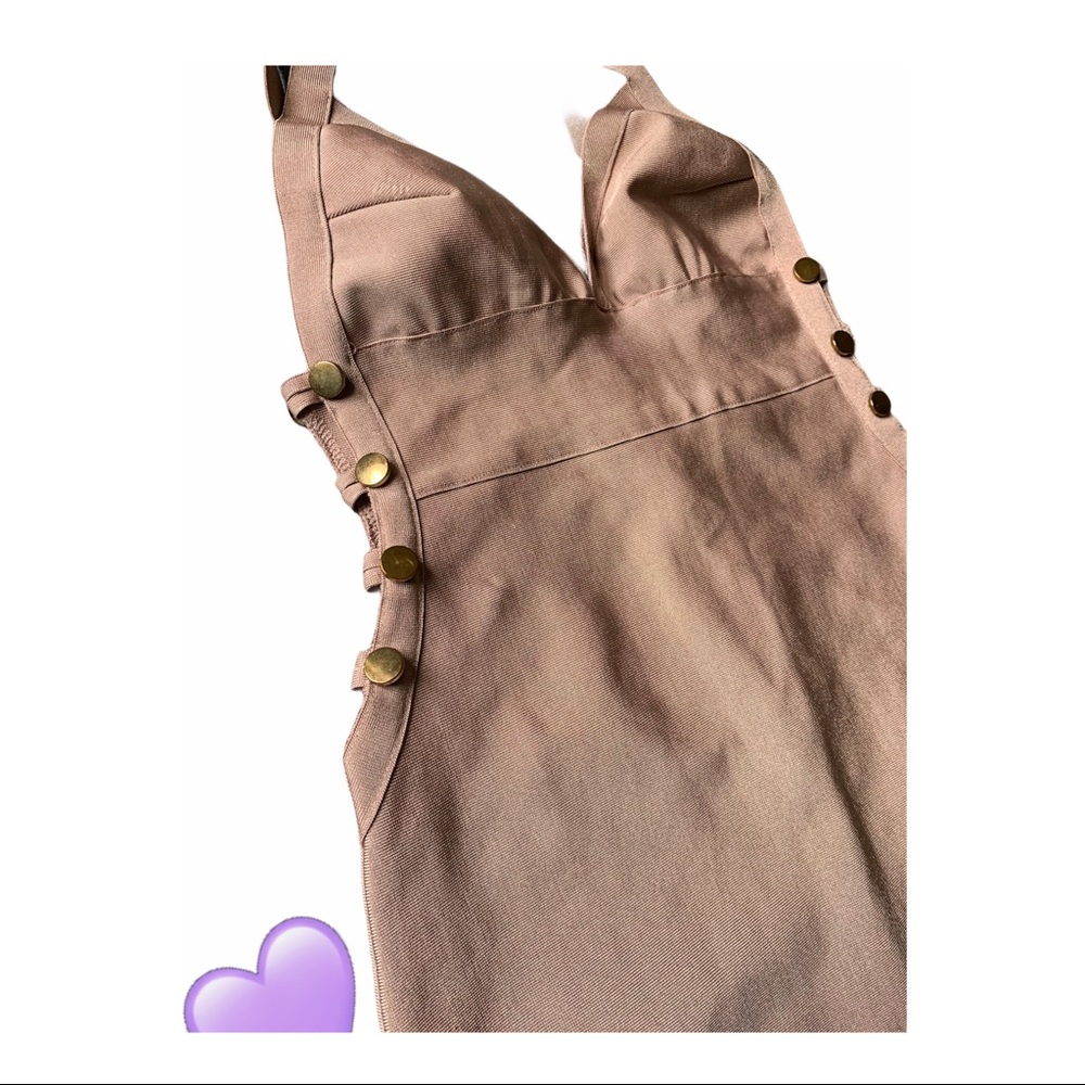Dress - Picture 5 of 6